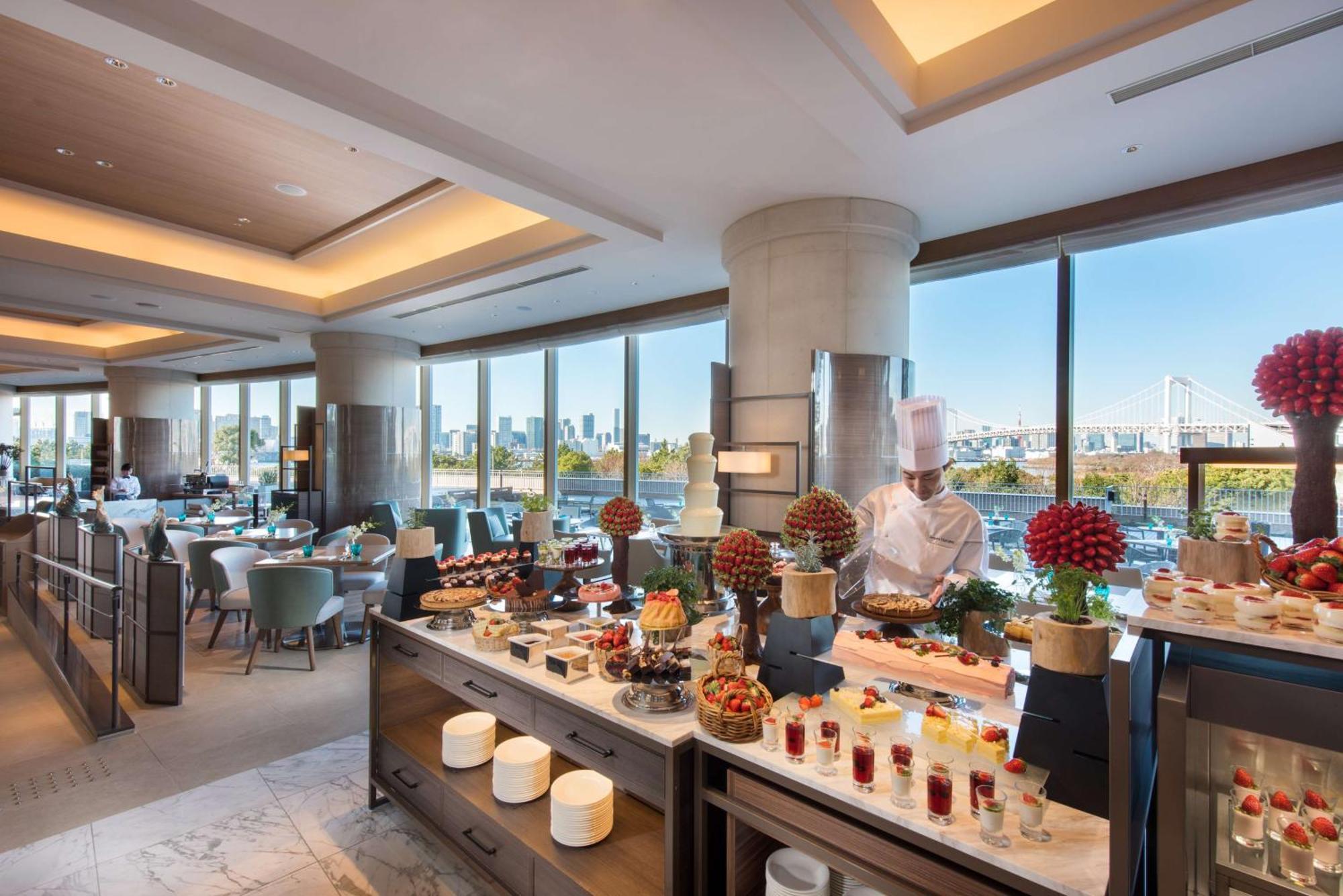 Hotel Hilton Odaiba 5*