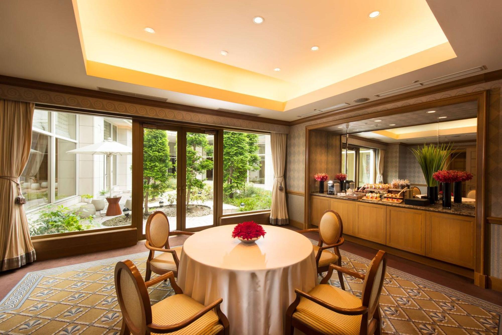 Hilton Odaiba Hotel
