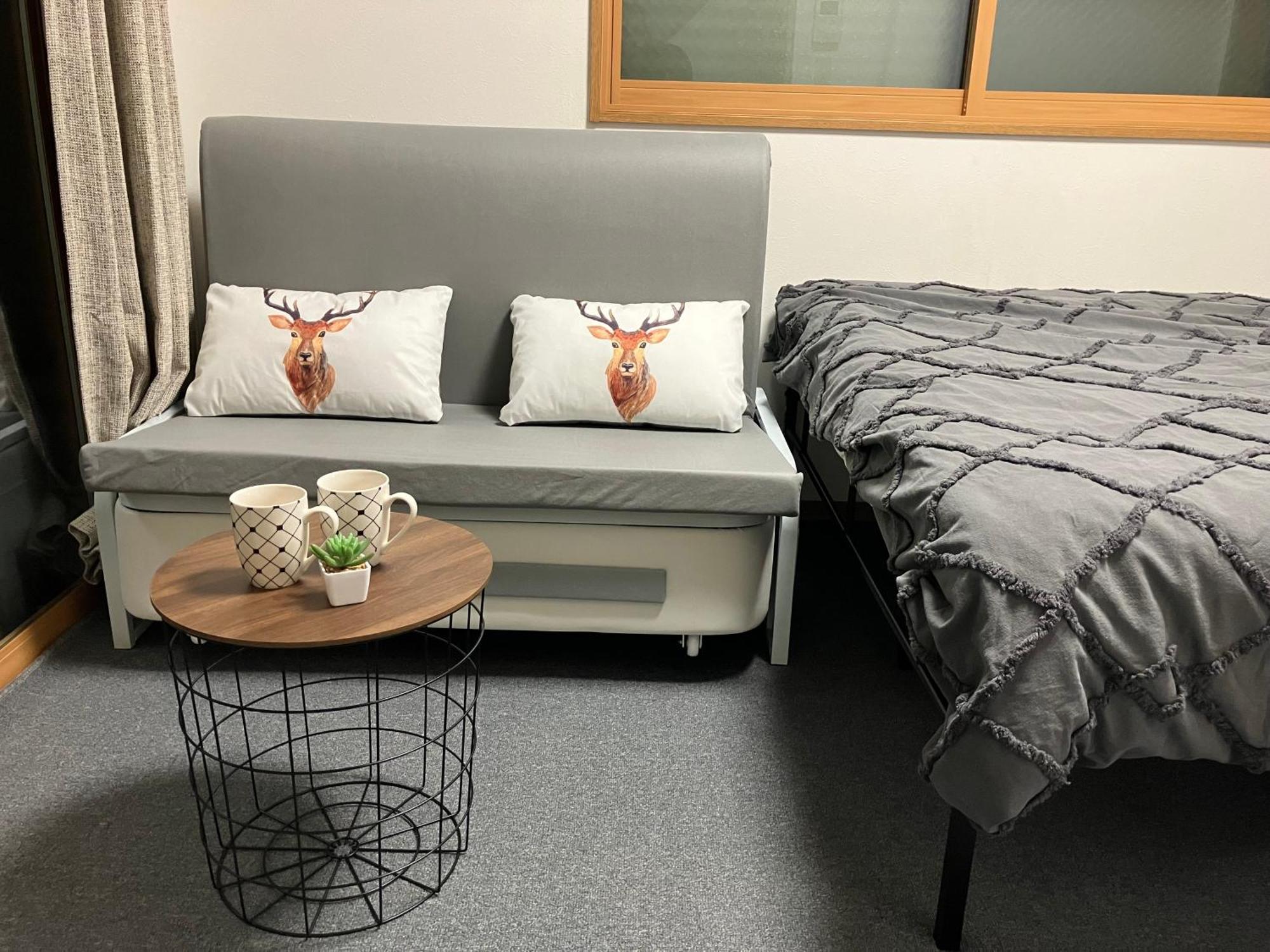 Villa Entire Beside Asakusa, Ueno, Akihabara And Skytree Tower Between 3 Train Stations And Contains 3 Bedrooms, 2 Bathrooms And 2 Toilets For 14 Guests