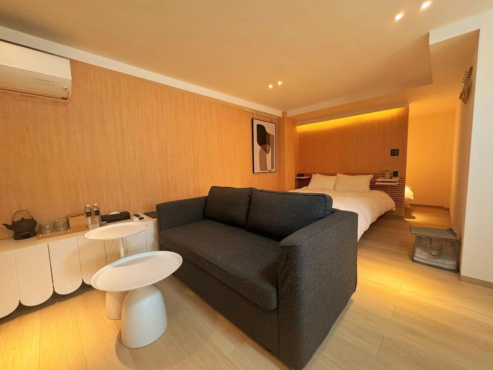 Mkg Home・芝 Guest house
