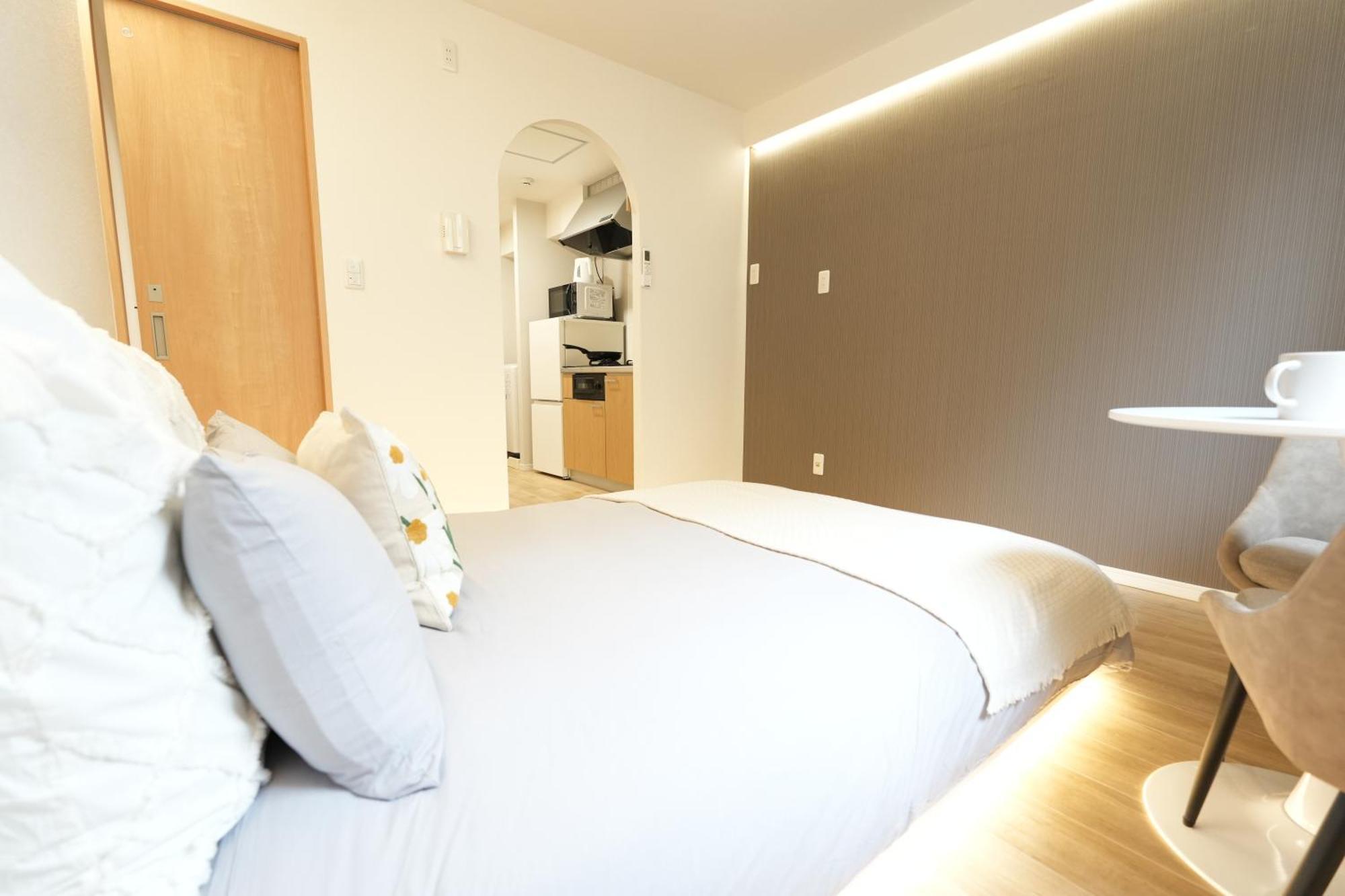 Inn 5mins Walk To Higashi-nakano Station, Comfortable With Direct Access To Shinjuku, Zy O Y Tokyo