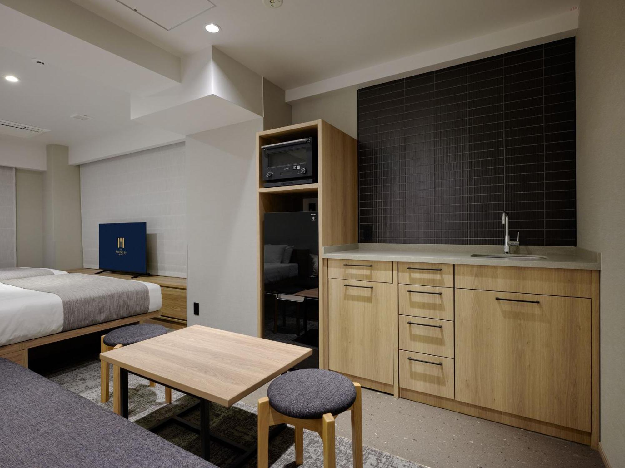 Premium Monday Ginza East 4*