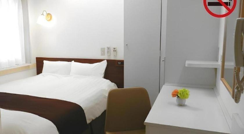 Annex Check In Shimbashi Hotel