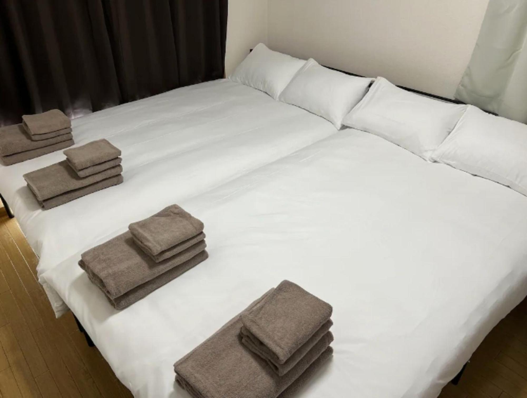 Apartment Fuji Flat 新大久保駅から徒歩20秒 新宿駅も徒歩15分 有名レストラン多数 歌舞伎町も歩いて行けます