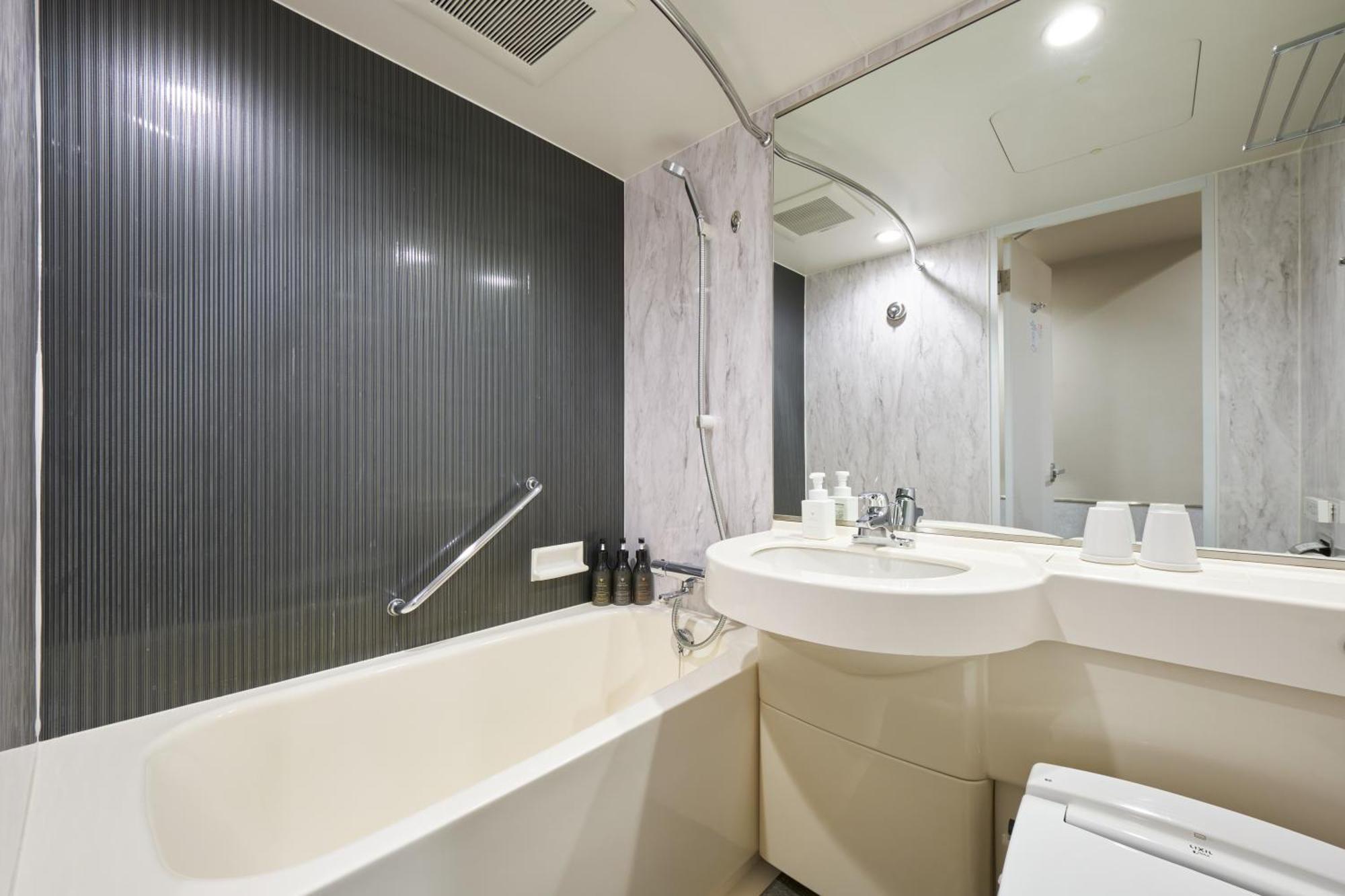 Hotel Fontaine Tokyo-jimbocho 3*