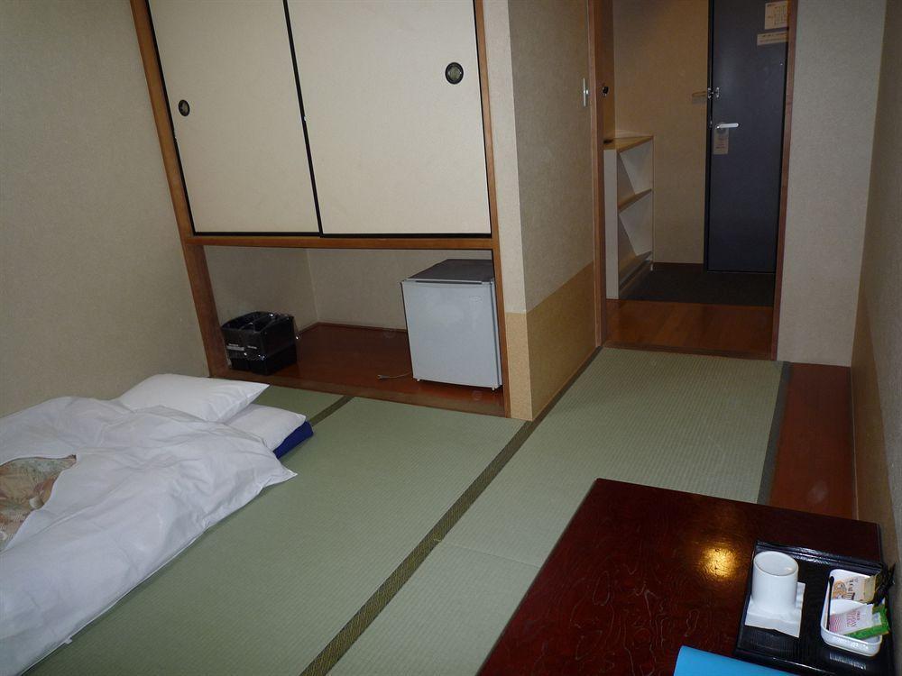 Annex Katsutaro 2* Tokyo