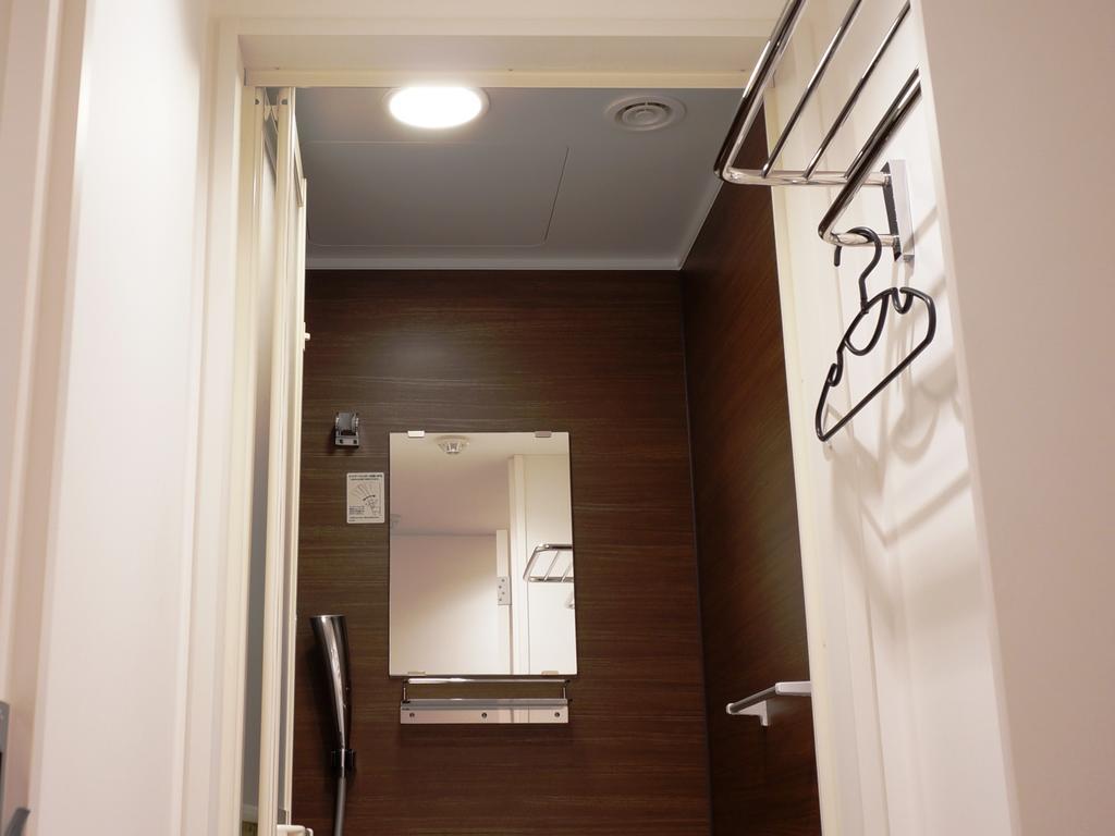 Capsule hotel Nihonbashi Muromachi Bay