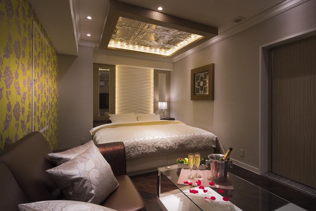 Love hotel Gransky (adults Only)