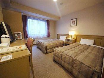 Economy hotel Route-inn Gotanda
