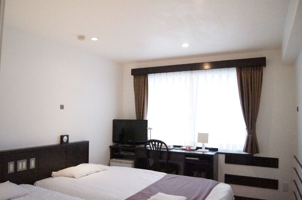 Kadoya Hotel 2*