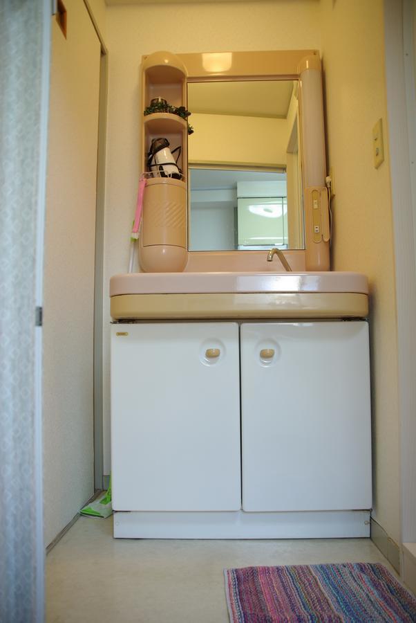 Apartment Takako's House