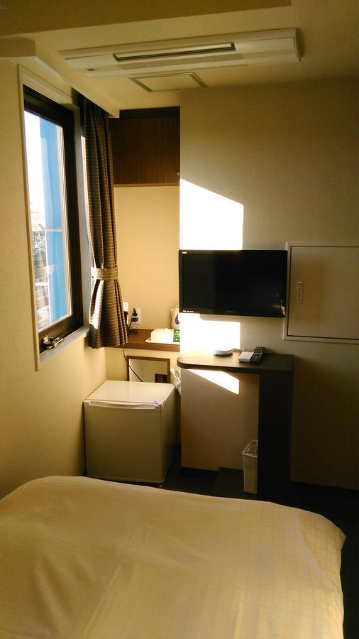 Oyo Tetora Akabane Capsule hotel