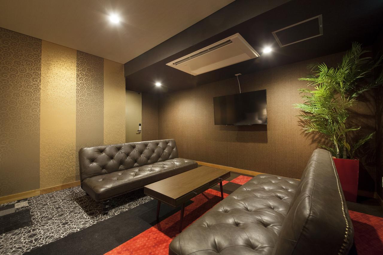 Centurion Ladies Ueno Park Capsule hotel 2*