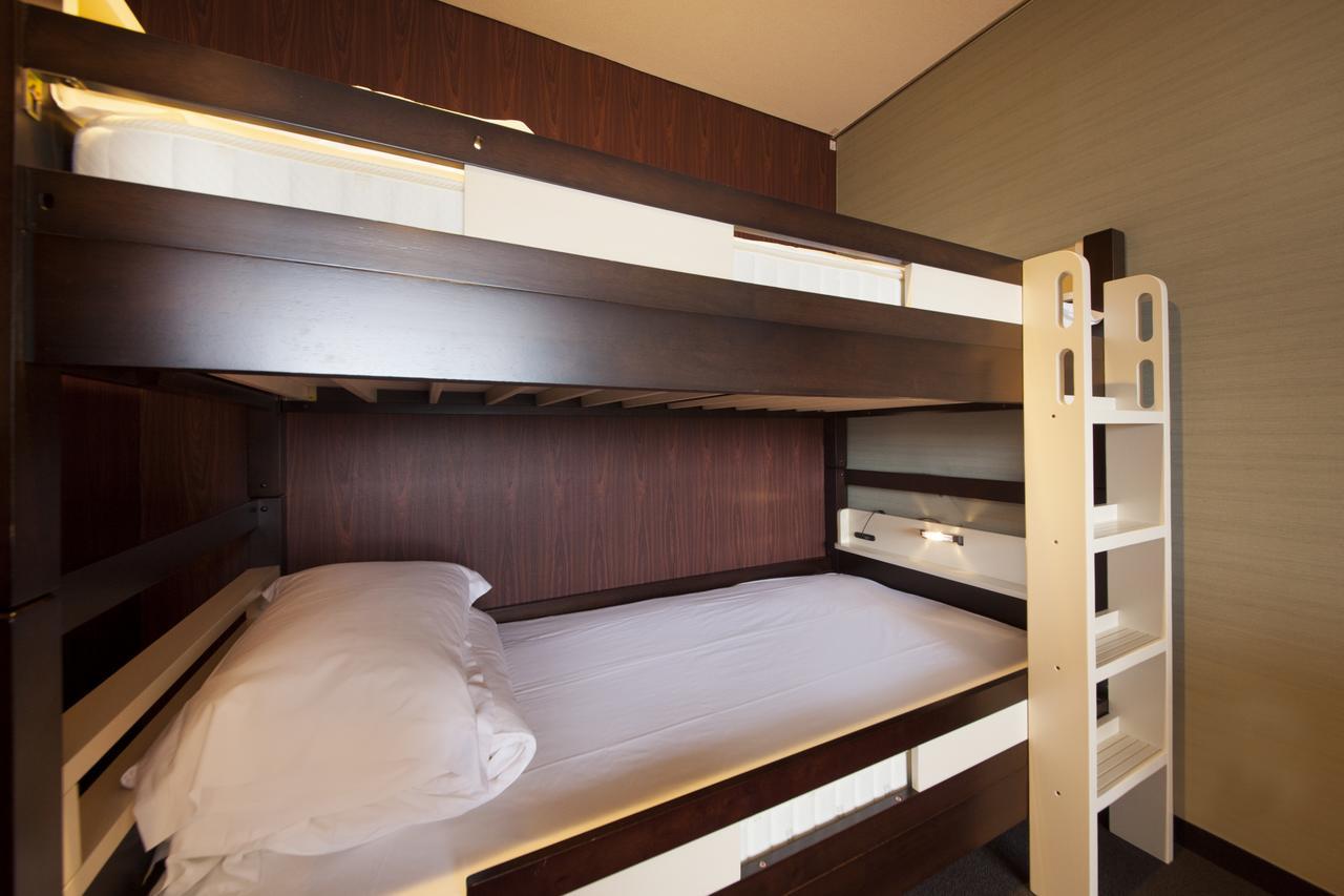 Centurion Ladies Ueno Park Capsule hotel 2*