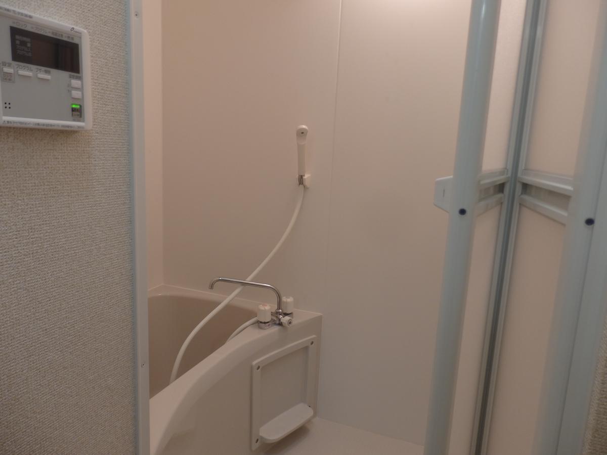 Backpacker's Mini House * Tokyo