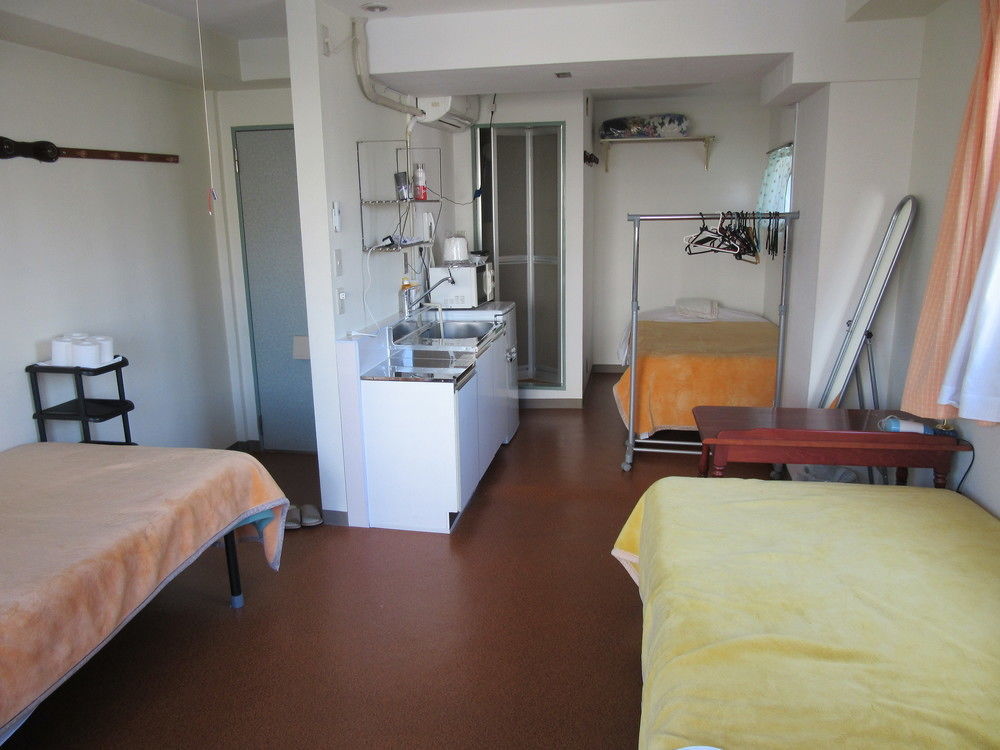 Apartment Kurumi Weekly Mansion *