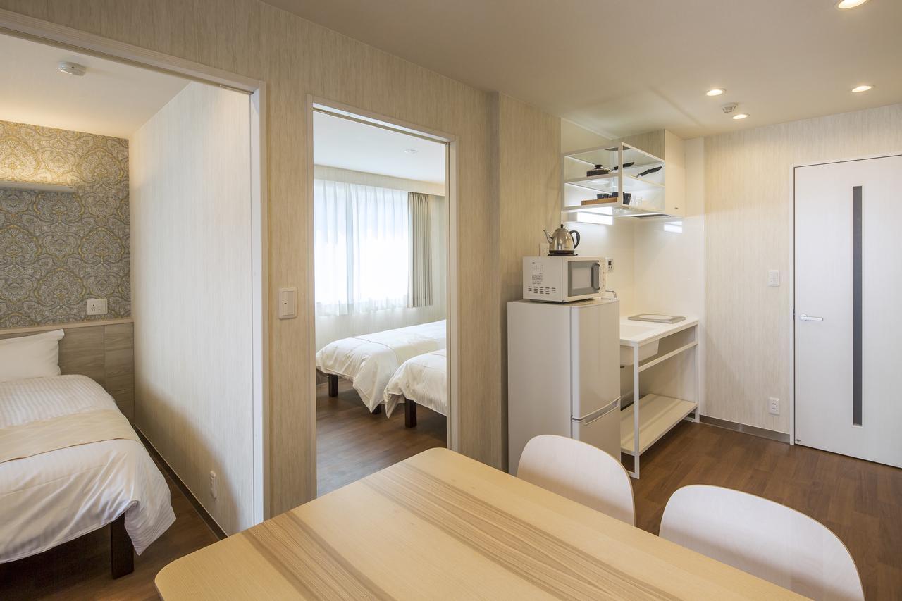 Sails Hotel