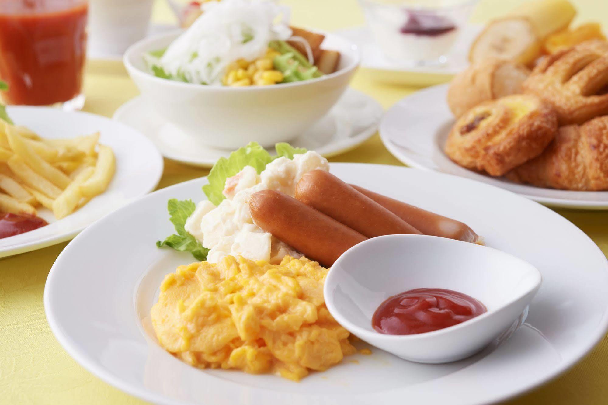Sunroute Takadanobaba Hotel 3*