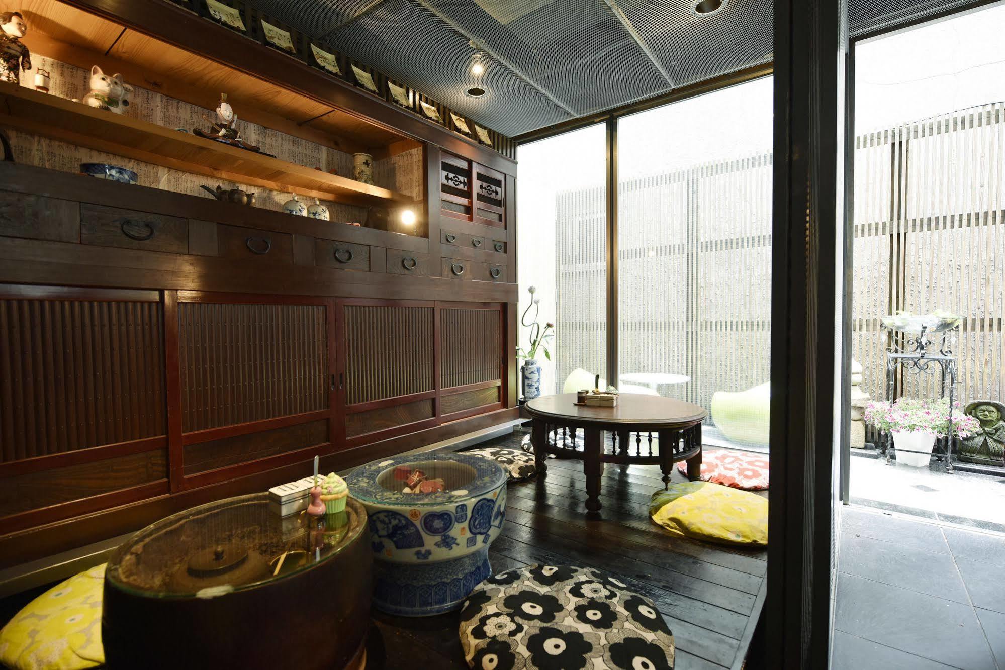 Andon 2* Tokyo