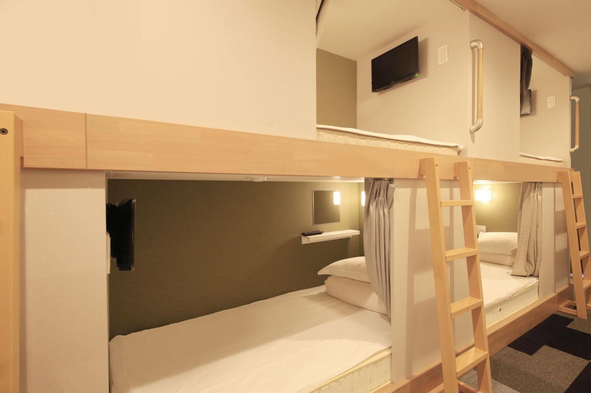 Capsule hotel Centurion Ladies Ueno Park Tokyo
