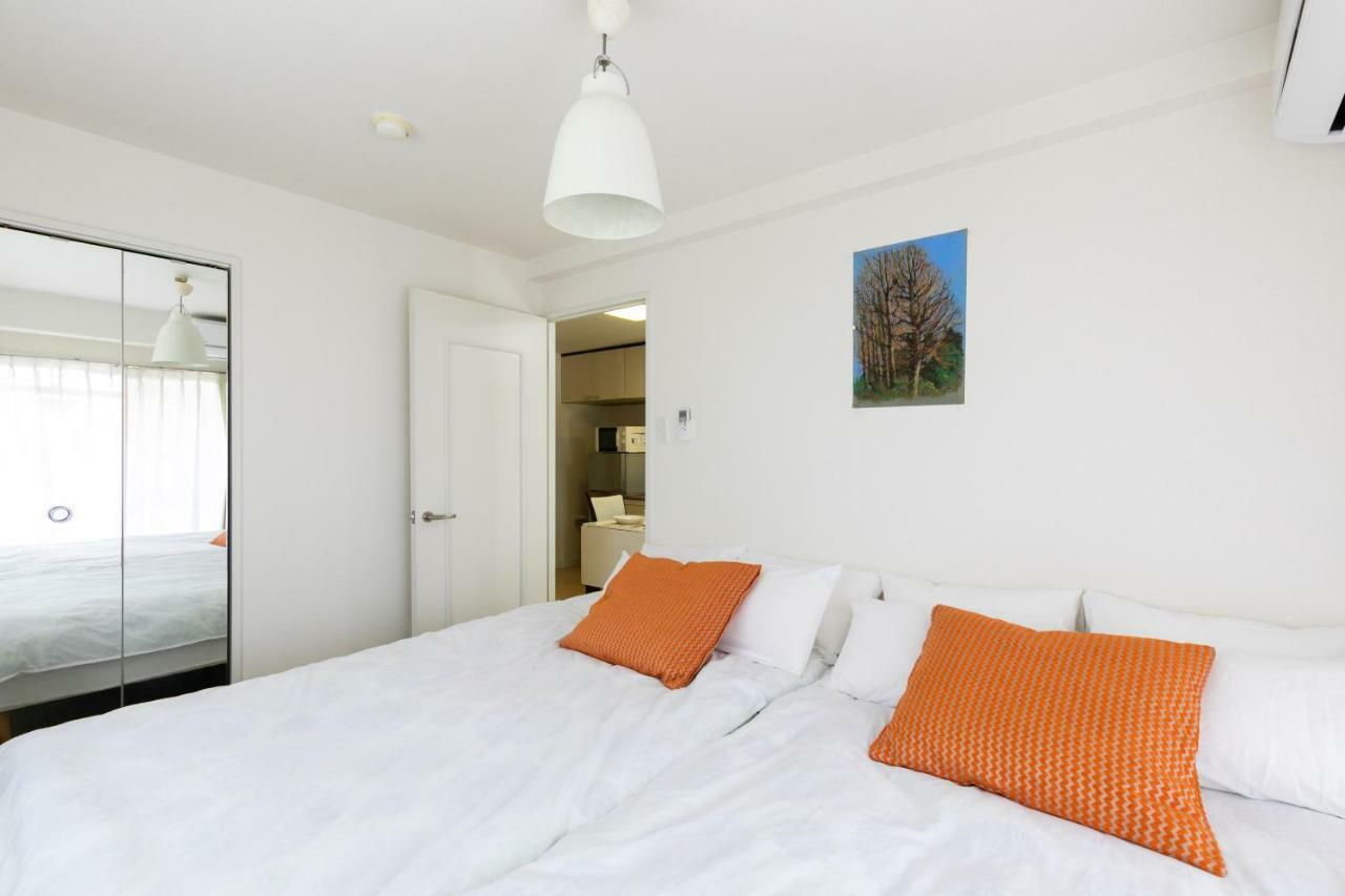 Apartment Shinkoiwa Colorbee 4 *