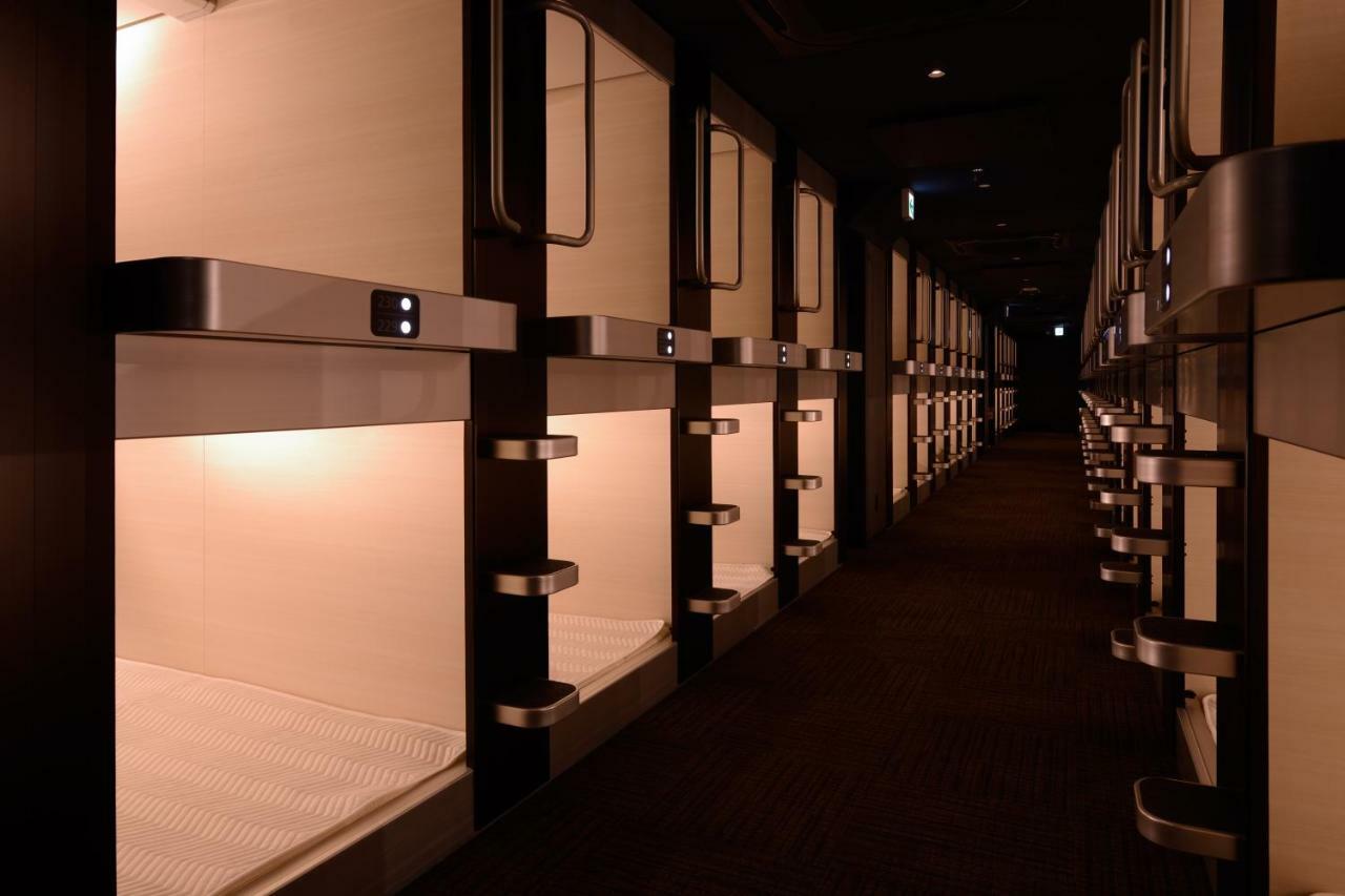 Nihonbashi Muromachi Bay Capsule hotel
