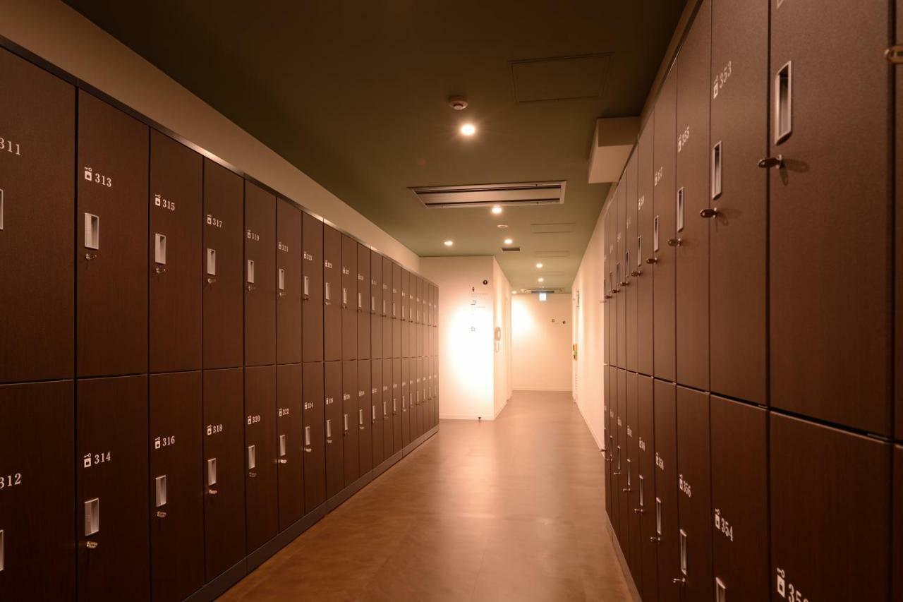 Capsule hotel Nihonbashi Muromachi Bay 2*