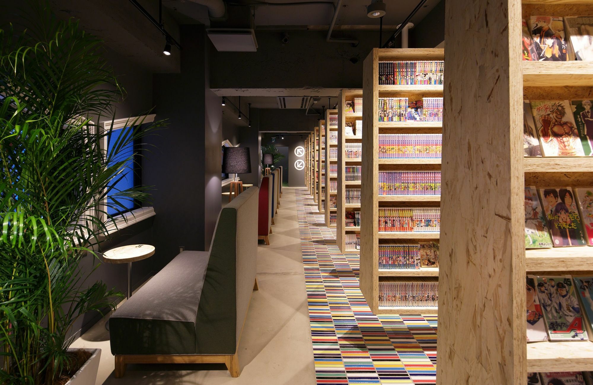 Booth Netcafe & Capsule Capsule hotel *