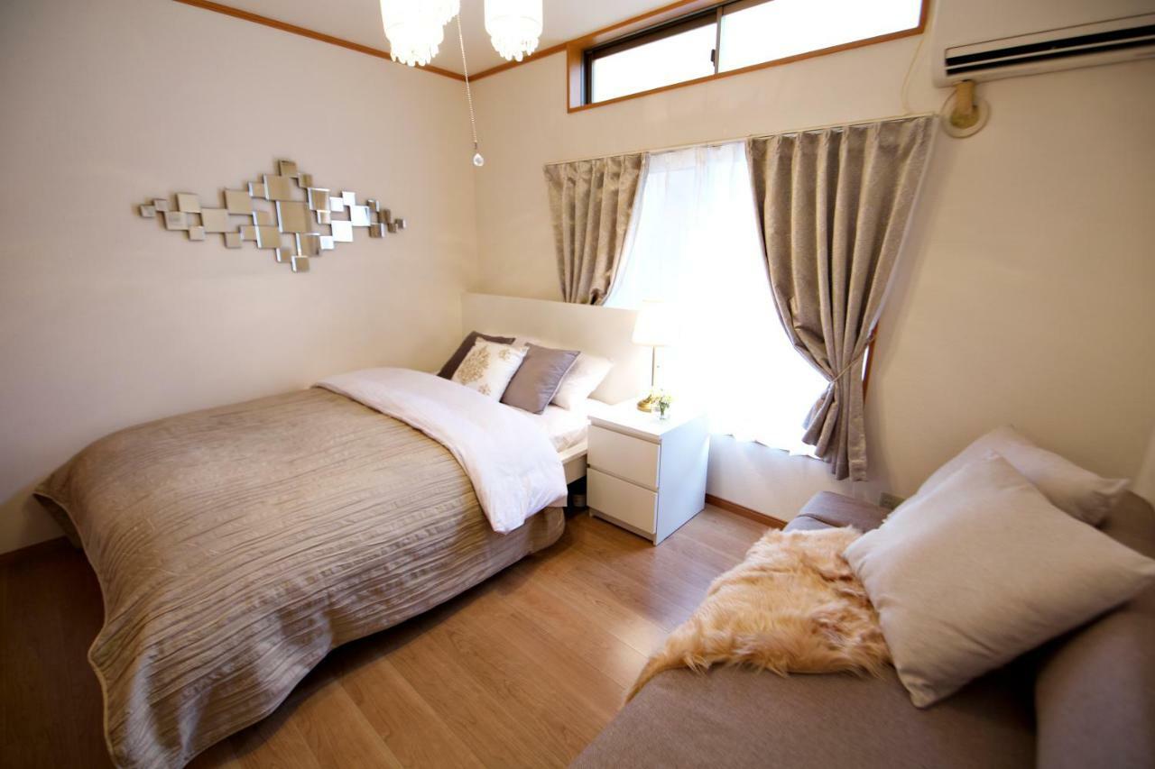 The 3rd Residential Shirokane Apartment