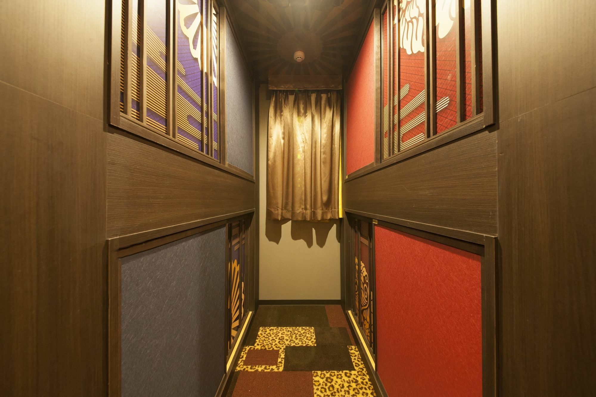 Capsule hotel Centurion Residential Tower Tokyo