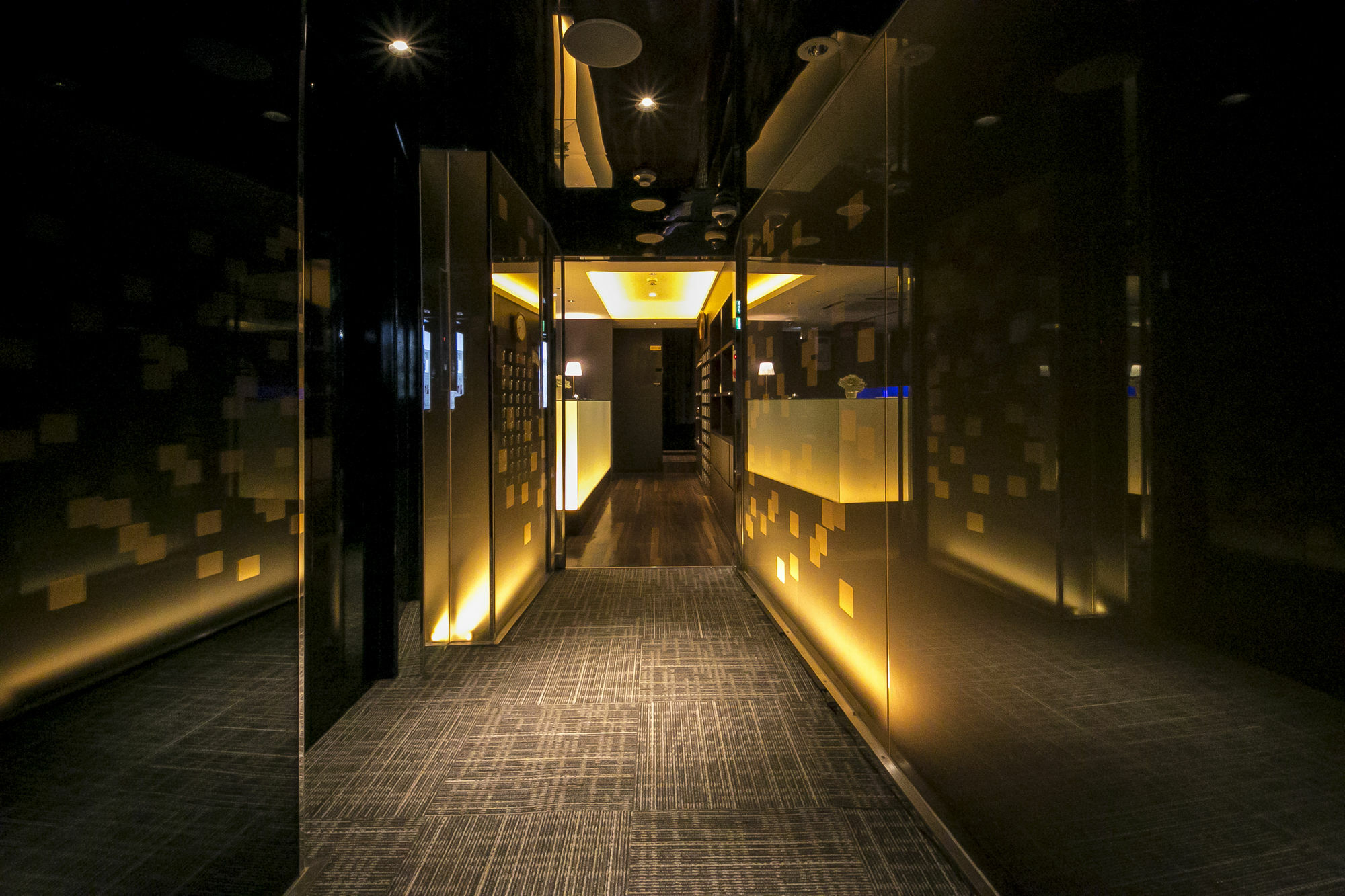 Spa&capsule Grandpark Kitasenju Capsule hotel