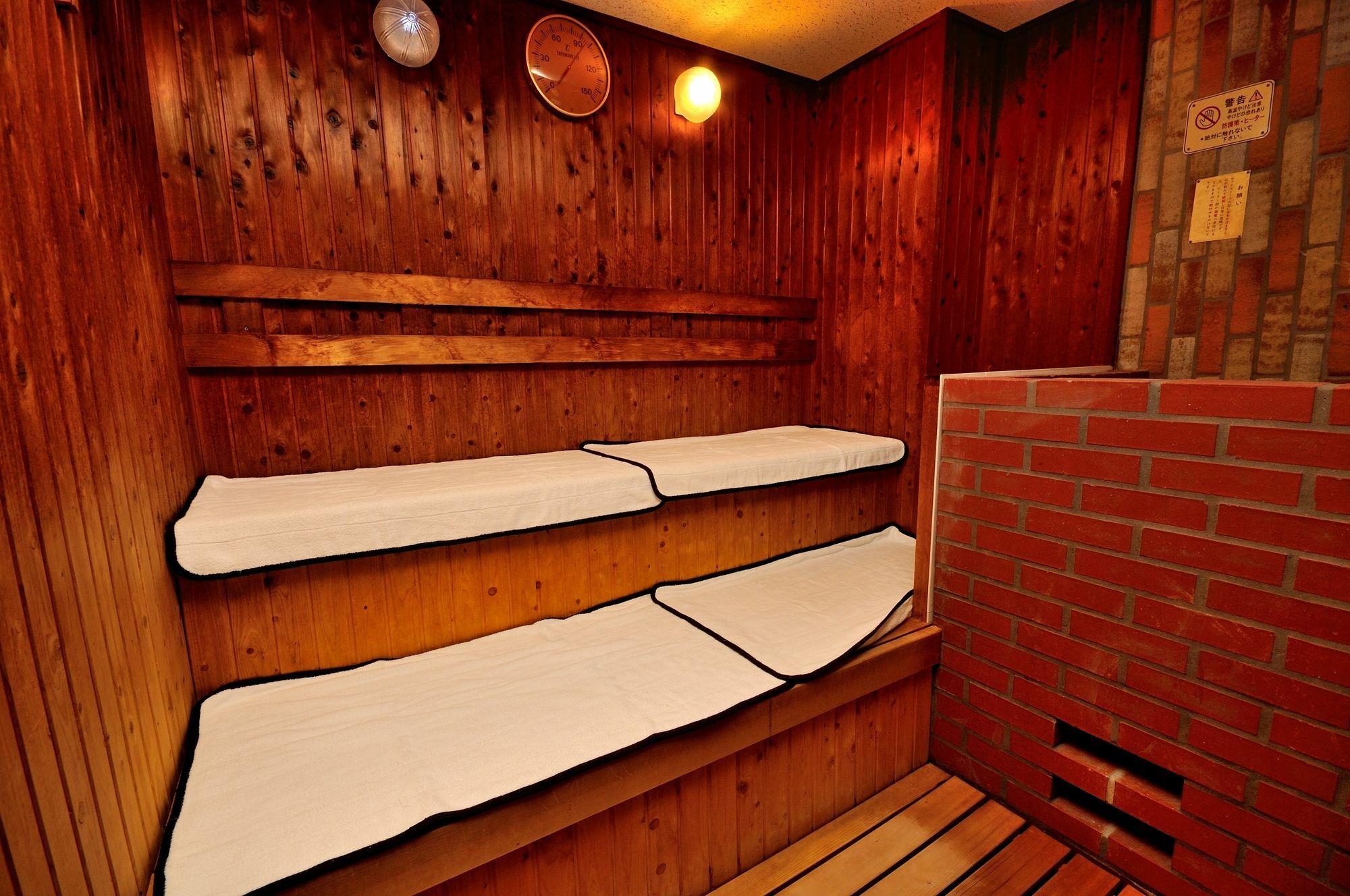 Spa&capsule Grandpark Kitasenju Capsule hotel