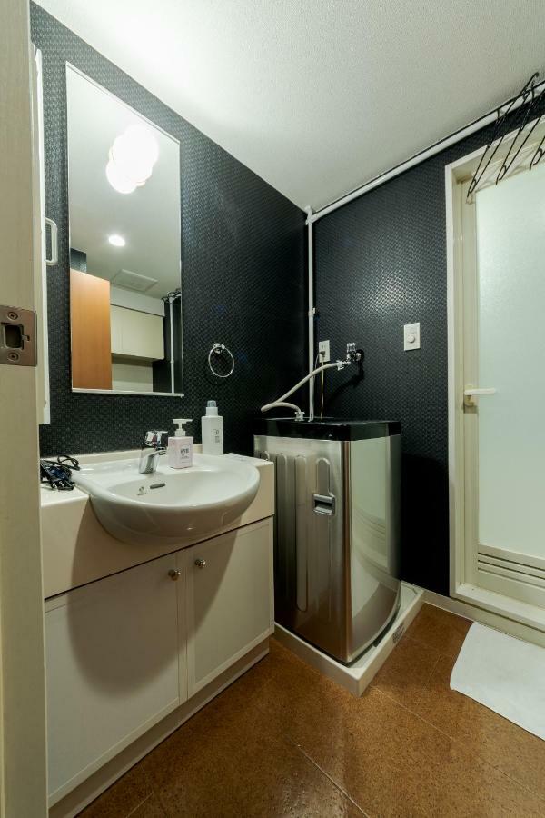 Residential Stage Higashi Shinjuku Apartment