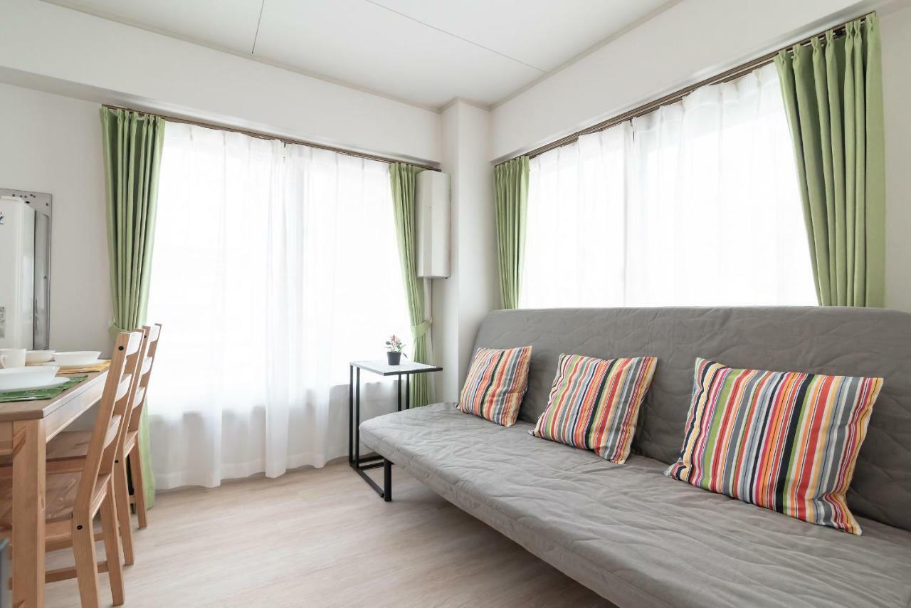 Uhome Iriya 3*