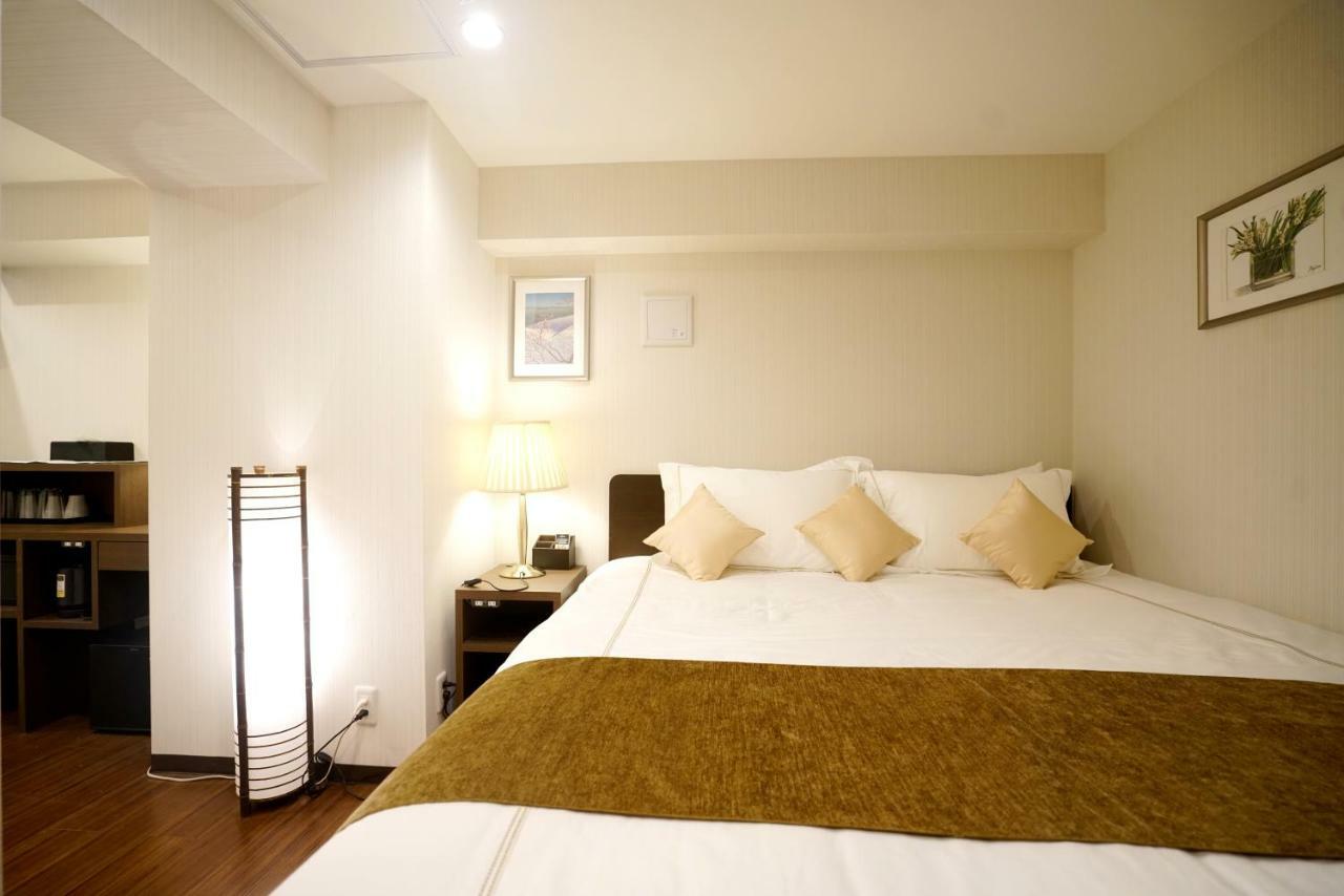 Le Tour Akihabara Ekimae 楽途ホテル秋葉原駅前店 3*