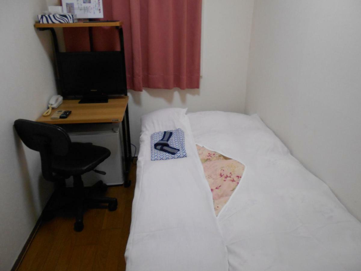 Shinjuku North Economy hotel 2*