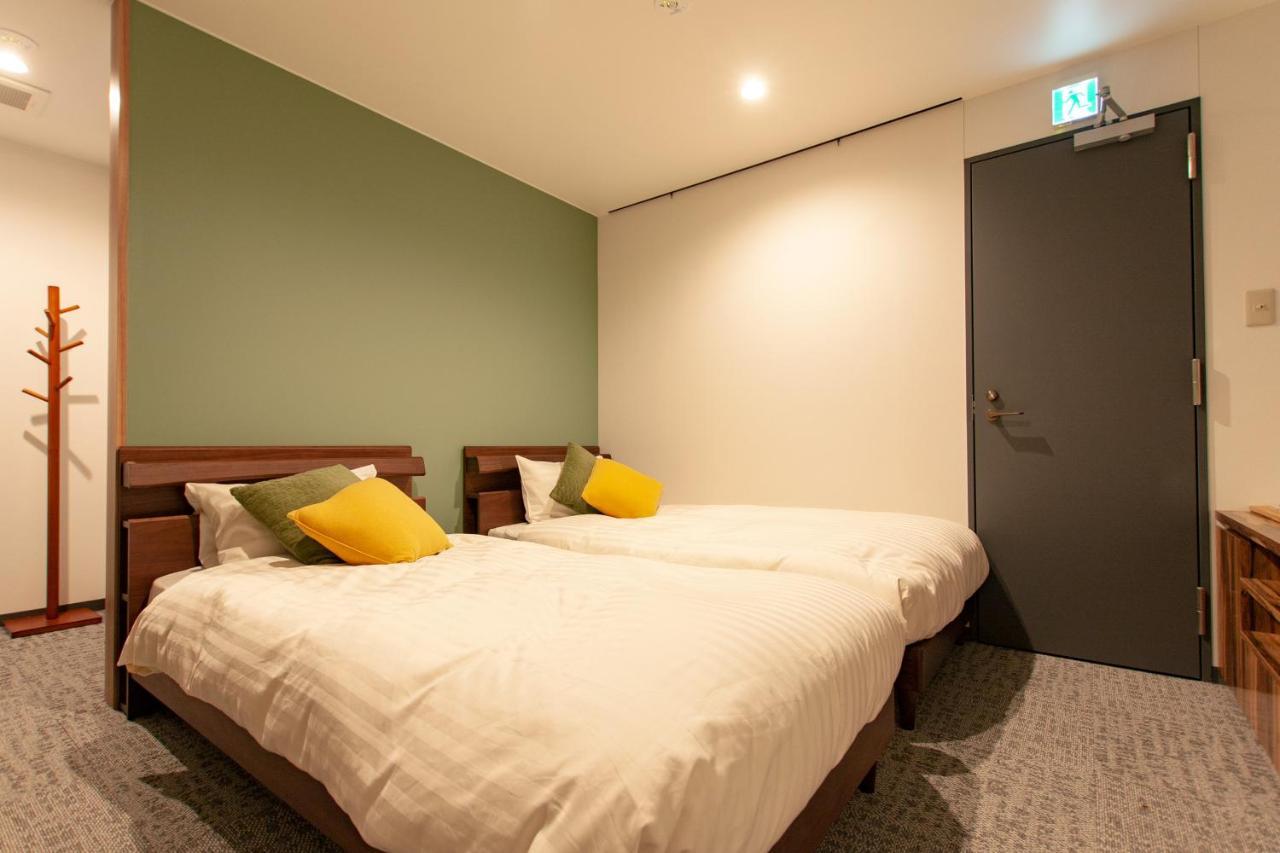 Q And Lounge Ueno *