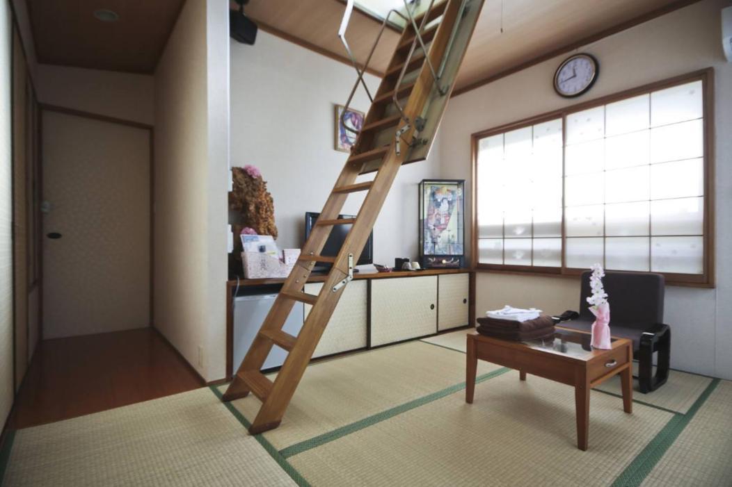 Guest house 旅館さくら城