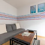 Colorbee Shinjuku Yotsuya Big House