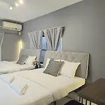 New! Time Square Shibuya Modern Unit. Prime Location