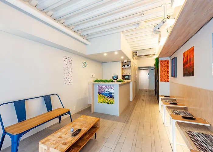 Plat Hostel Keikyu Asakusa Station
