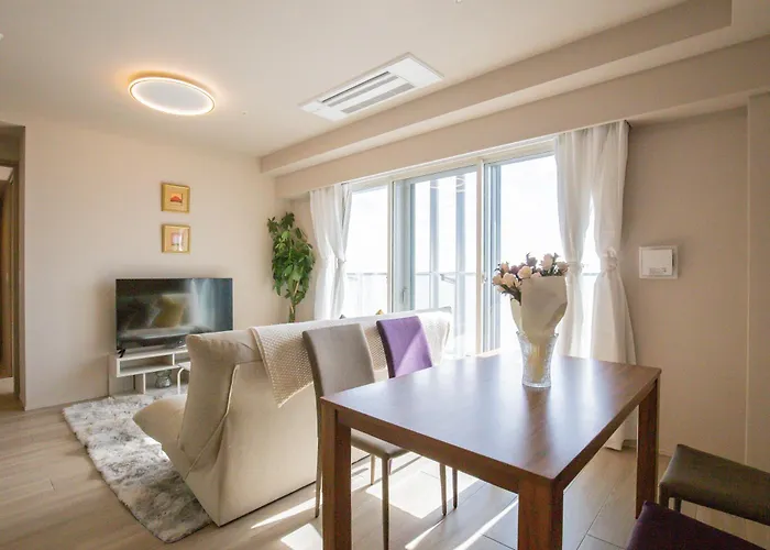 Tokyo Bay Port Area, High-Rise Luxury Apartment With View, 2 Minutes To Takeshiba Station
