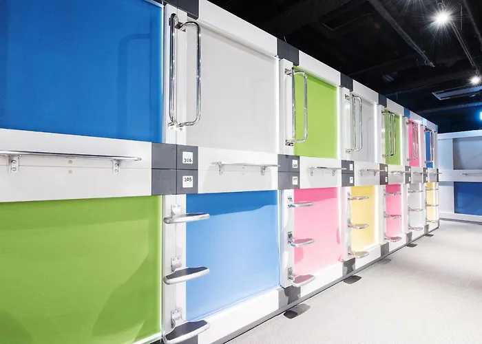 Capsule Hotel Transit Shinjuku