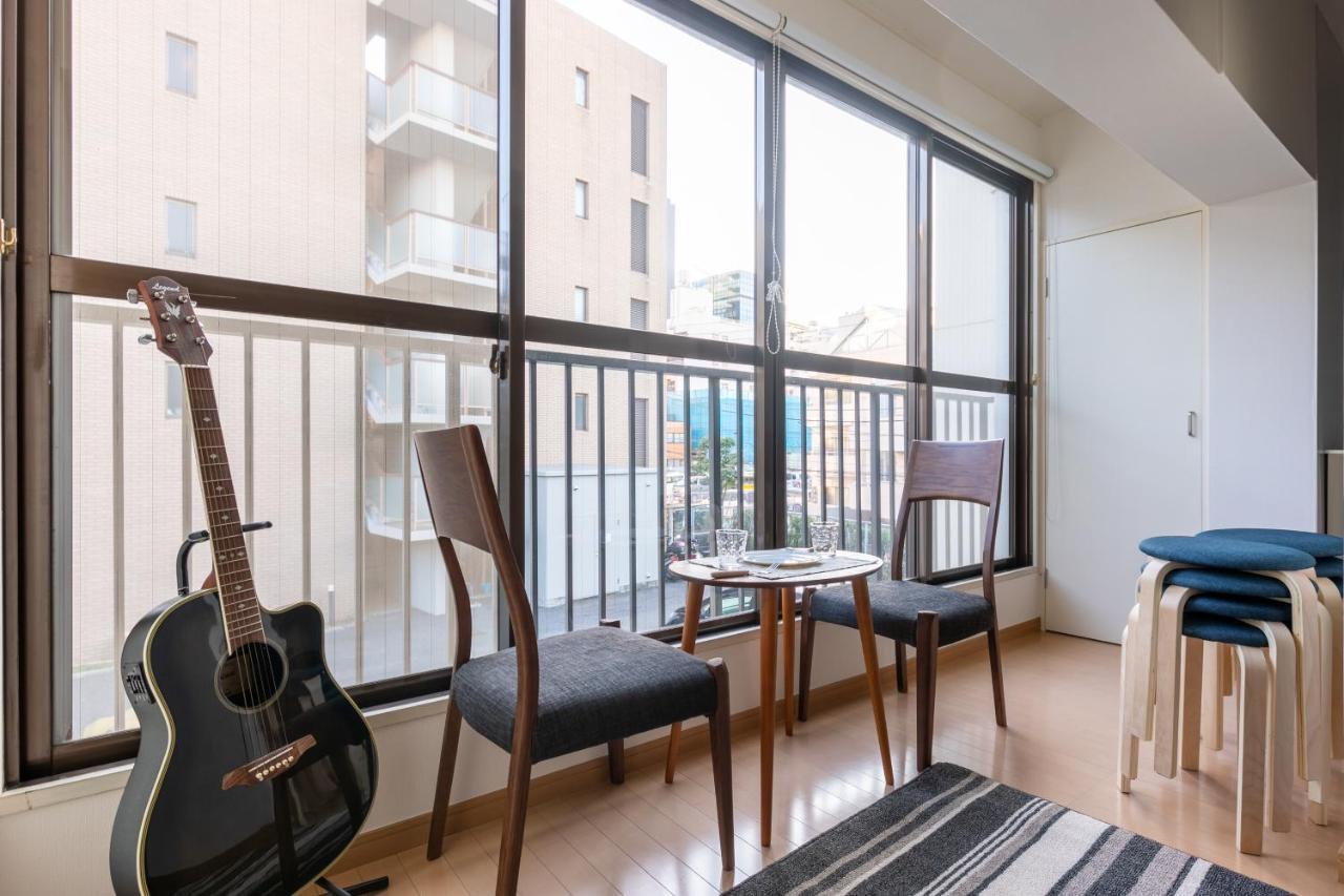Colorbee Shinjuku Yotsuya Big House Tokyo