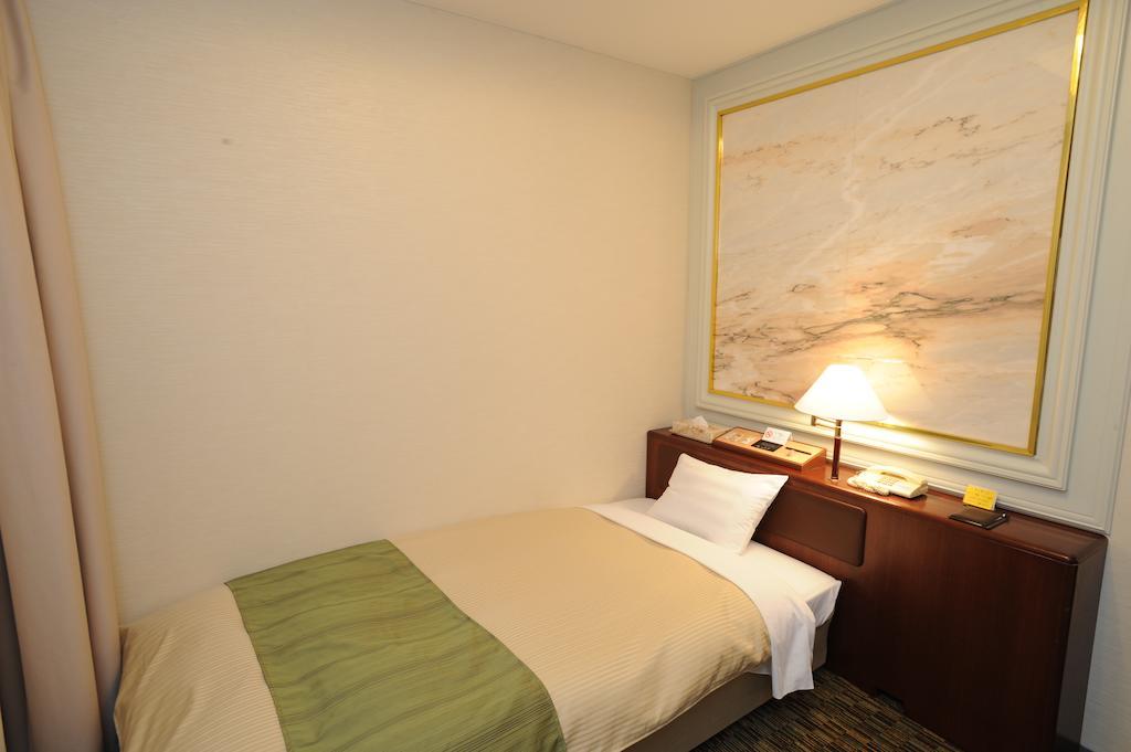 Sunny Hotel 2*