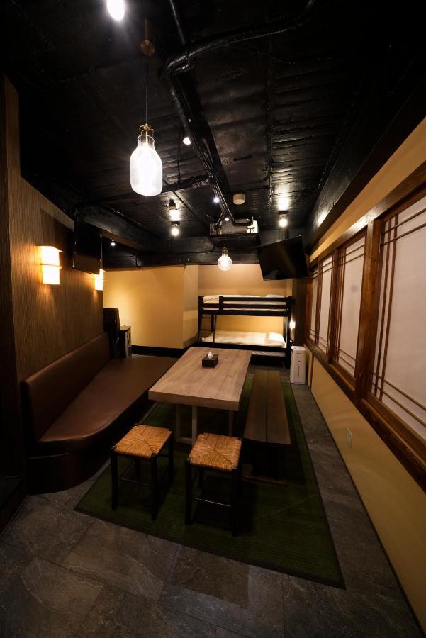 Lee Aparthotel 3*