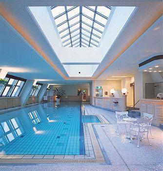 Uraku Aoyama Hotel Tokyo