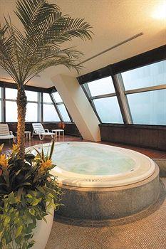 Uraku Aoyama Tokyo