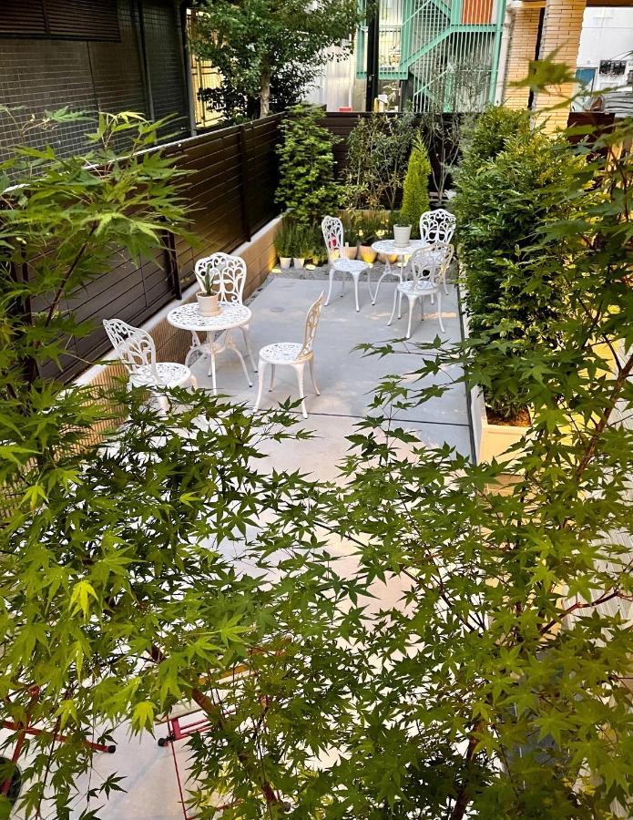 Shinjuku Warm House Hotel 2*