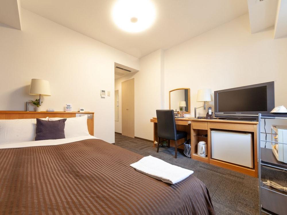 Livemax Budget Shinbashi Hotel Tokyo